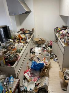 佐賀県太良町1DKマンションK様のゴミ屋敷片付け事例