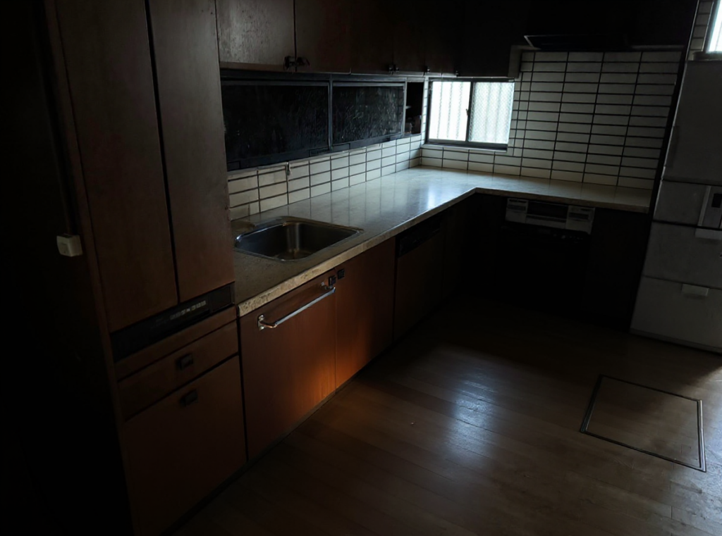 大分県津久見市1DKアパートT様のゴミ屋敷片付け事例 After
