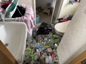 長崎県諫早市3LDKマンションY様のゴミ屋敷片付け事例