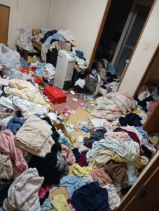 熊本県益城町1KアパートM様のゴミ屋敷片付け事例