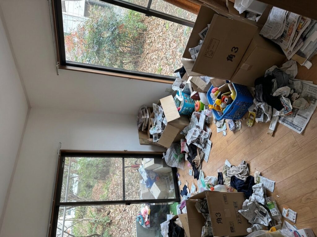 大分県姫島村1LDKアパートK様のゴミ屋敷片付け事例 Before