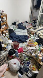 福岡県遠賀町1KアパートH様のゴミ屋敷片付け事例