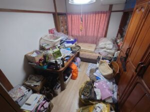 熊本県菊陽町1DKアパートF様のゴミ屋敷片付け事例