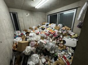 佐賀県玄海町2LDKマンションY様のゴミ屋敷片付け事例