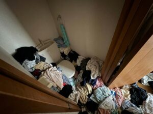 福岡県志免町2DKマンションR様のゴミ屋敷片付け事例