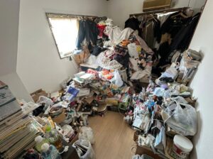 福岡県上毛町2DKアパートM様のゴミ屋敷片付け事例