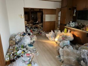 大分県杵築市3LDK戸建てY様のゴミ屋敷片付け事例