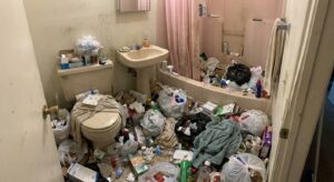 佐賀県玄海町1DKマンションR様のゴミ屋敷片付け事例