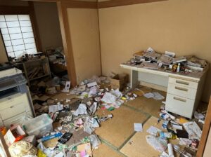 大分県津久見市2DKマンションW様のゴミ屋敷片付け事例