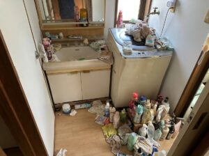 佐賀県鳥栖市5LDK以上戸建てH様のゴミ屋敷片付け事例