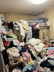 福岡県宮若市1DKマンションT様のゴミ屋敷片付け事例