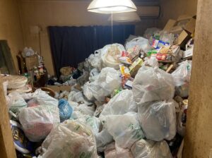 熊本県玉東町2DKアパートO様のゴミ屋敷片付け事例