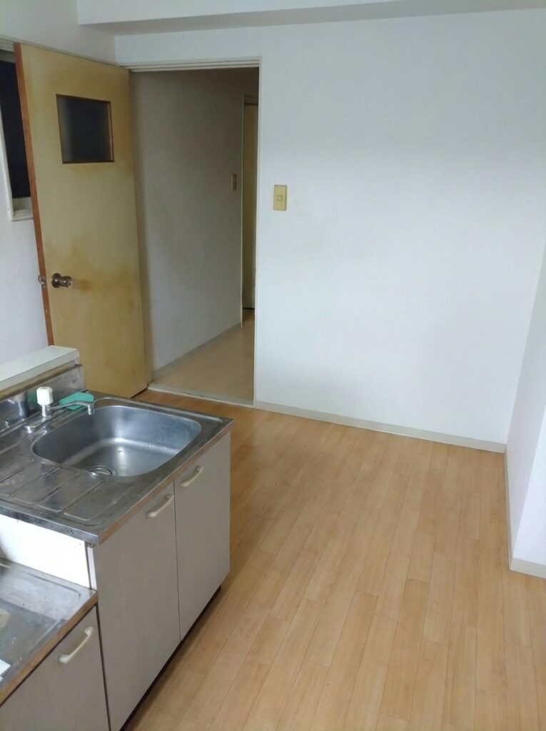 高知県馬路村1LDKマンションU様のゴミ屋敷片付け事例 After