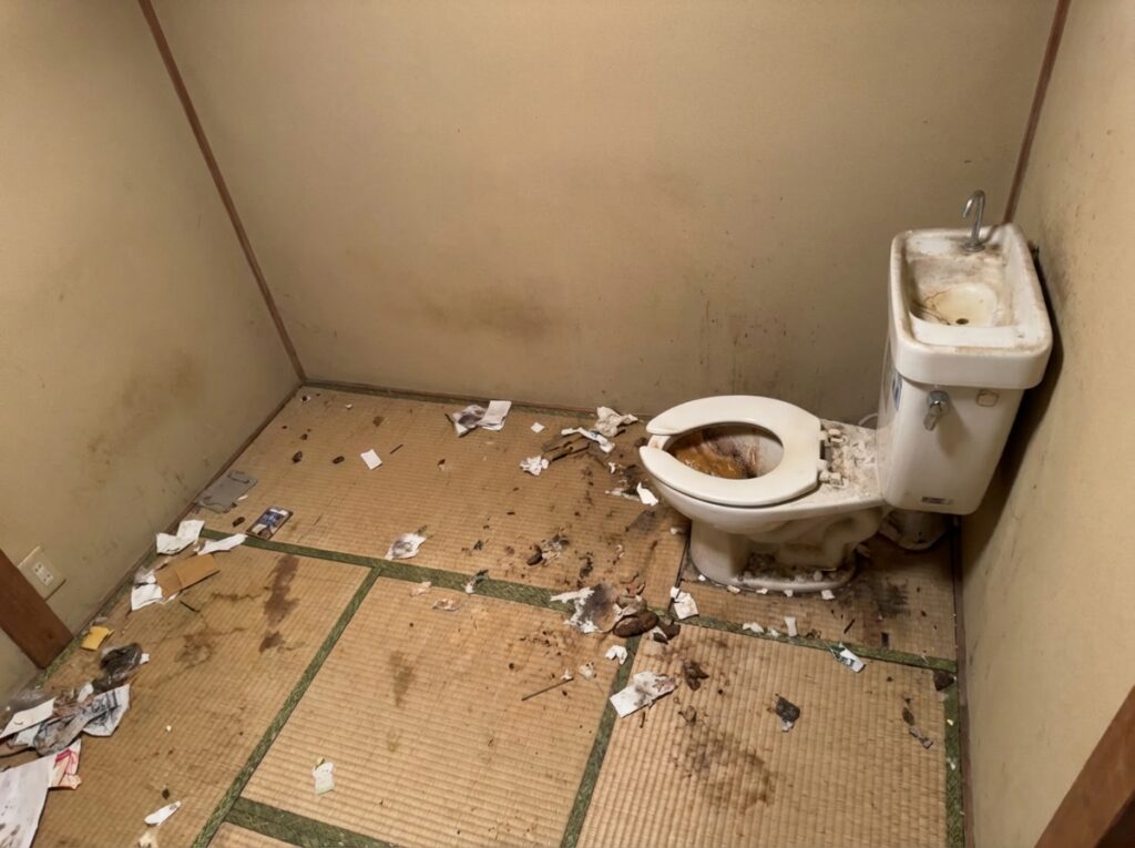 熊本県御船町3LDKマンションK様のゴミ屋敷片付け事例 Before