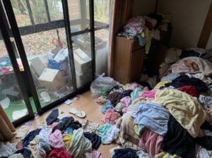大分県姫島村1DKマンションS様のゴミ屋敷片付け事例