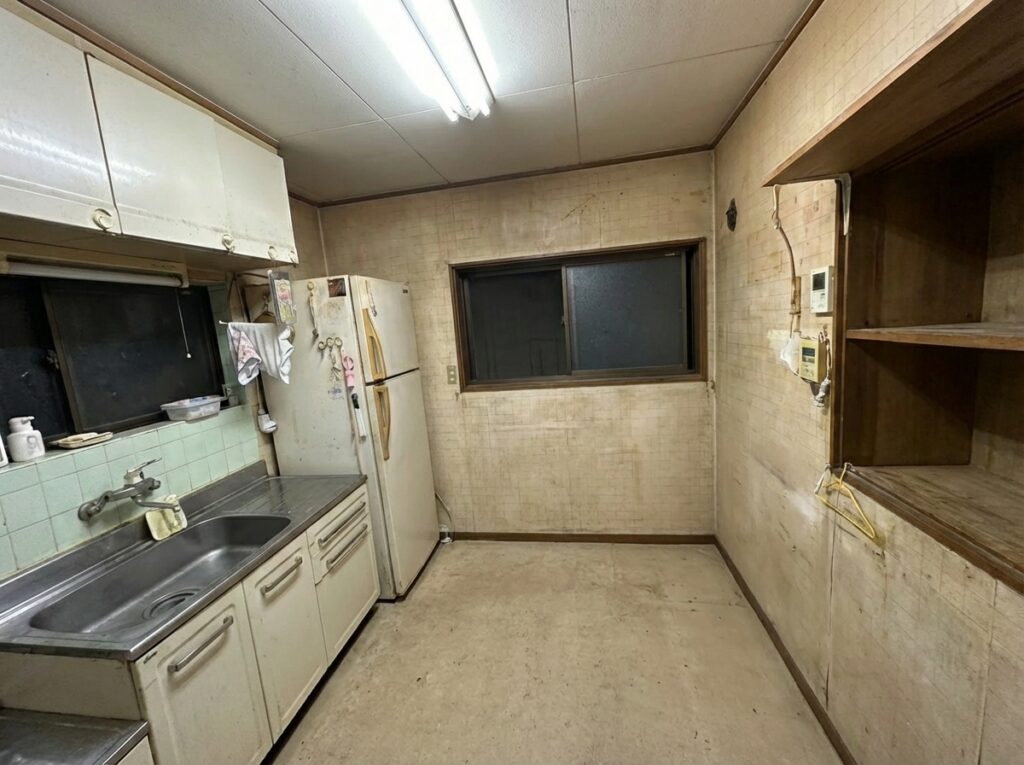 佐賀県伊万里市3LDKマンションU様のゴミ屋敷片付け事例 After