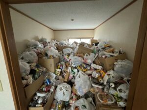 福岡県新宮町1KアパートK様のゴミ屋敷片付け事例