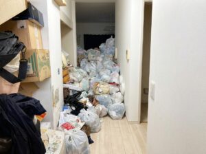 熊本県南関町1DKアパートH様のゴミ屋敷片付け事例