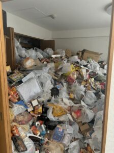 高知県大月町5LDK以上戸建てH様のゴミ屋敷片付け事例