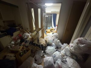 福岡県北九州市5LDK以上戸建てK様のゴミ屋敷片付け事例