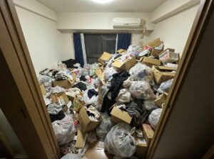 福岡県福岡市2DKアパートF様のゴミ屋敷片付け事例