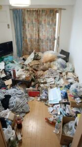 福岡県飯塚市2DK戸建てI様のゴミ屋敷片付け事例