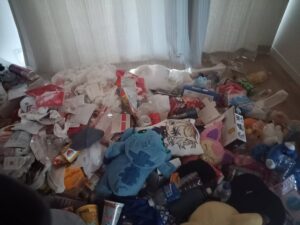 福岡県八女市1LDKアパートN様のゴミ屋敷片付け事例