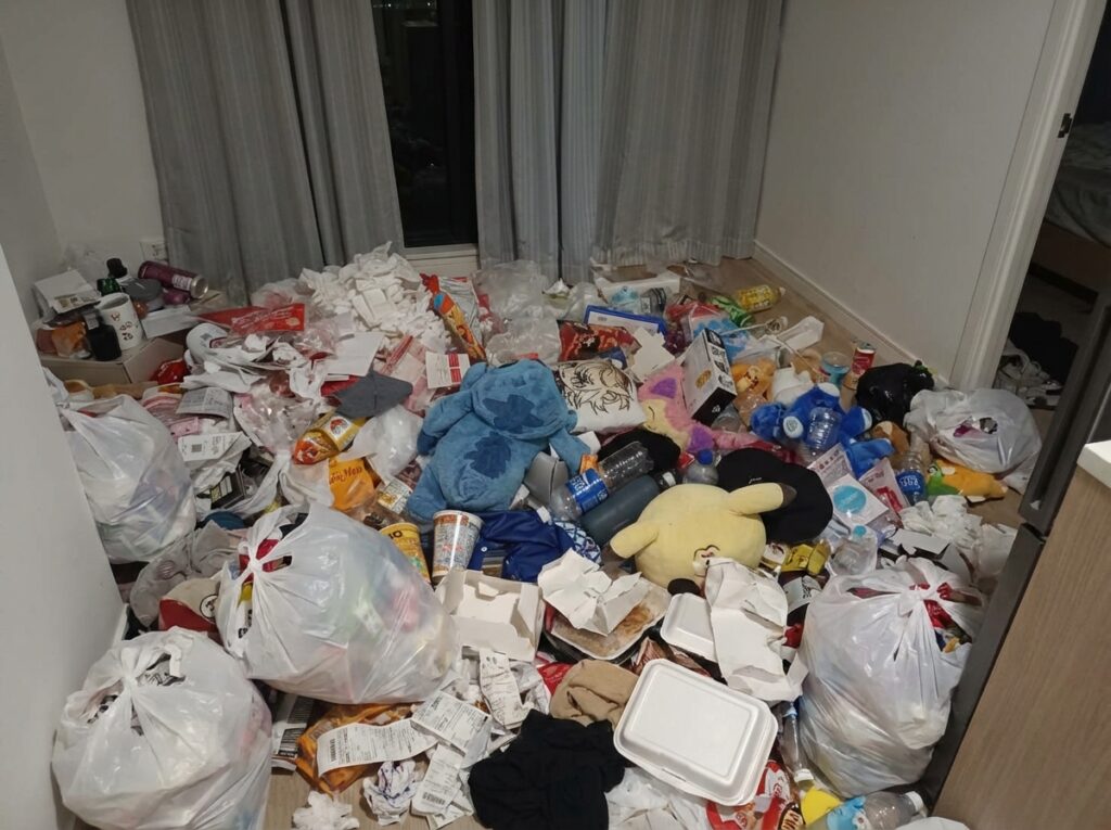 福岡県筑後市3LDK戸建てH様のゴミ屋敷片付け事例 Before