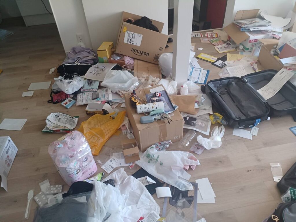 福岡県豊前市4LDK戸建てW様のゴミ屋敷片付け事例 Before