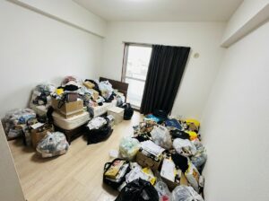 福岡県小郡市1DKマンションN様のゴミ屋敷片付け事例