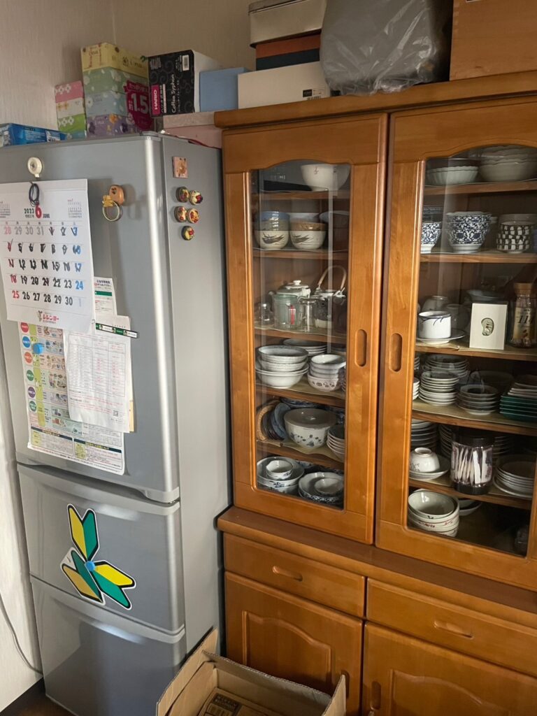 徳島県海陽町2DKマンションK様のゴミ屋敷片付け事例 Before