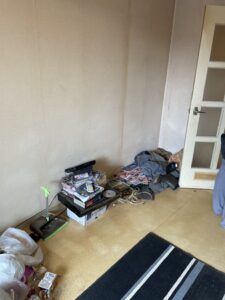 愛媛県伊方町1DKマンションH様のゴミ屋敷片付け事例