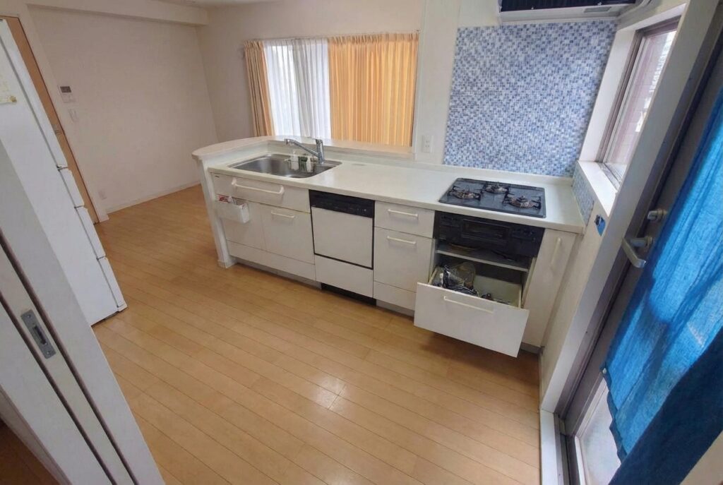 長崎県時津町3LDKマンションI様のゴミ屋敷片付け事例 After