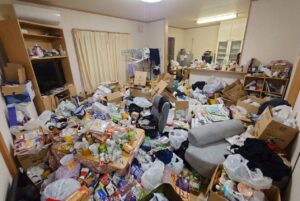 長崎県川棚町1LDKマンションF様のゴミ屋敷片付け事例