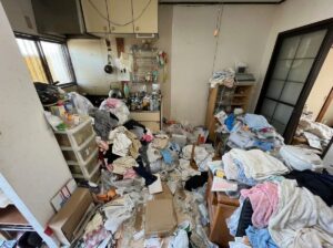 鹿児島県薩摩川内市1KアパートS様のゴミ屋敷片付け事例