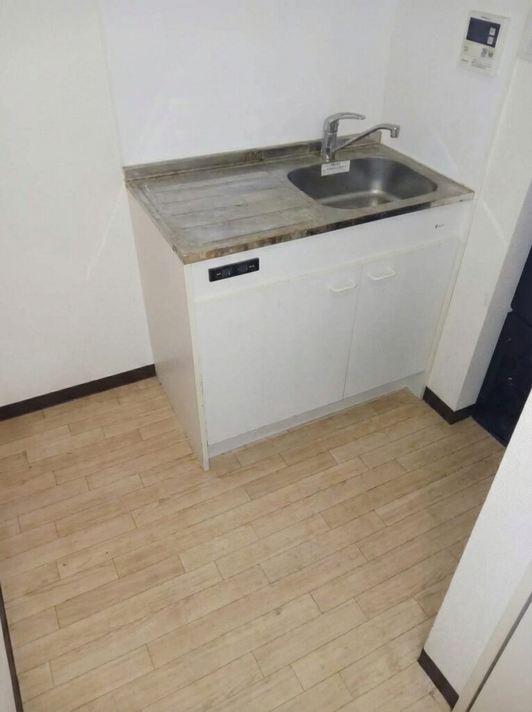 宮崎県五ヶ瀬町1DKマンションM様のゴミ屋敷片付け事例 After