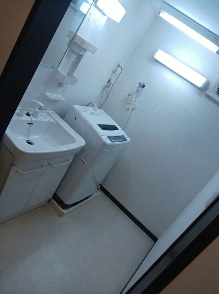 宮崎県高千穂町1KマンションE様のゴミ屋敷片付け事例 After