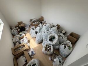 ゴミ屋敷片付け｜北海道北竜町1KマンションＯ.Ｊ様の作業事例
