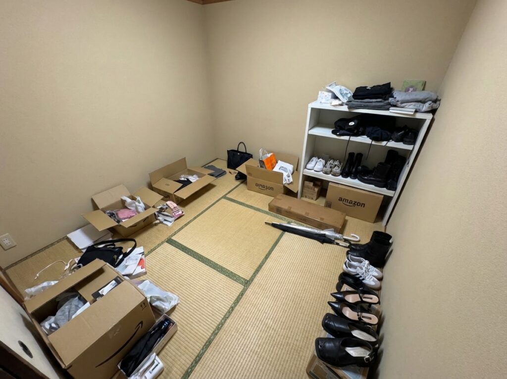 ゴミ屋敷片付け｜北海道旭川市2KマンションＨ.Ｊ様の作業事例 Before