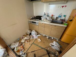 ゴミ屋敷片付け｜北海道赤井川村4DK戸建て（一軒家）Ｓ.Ｎ様の作業事例