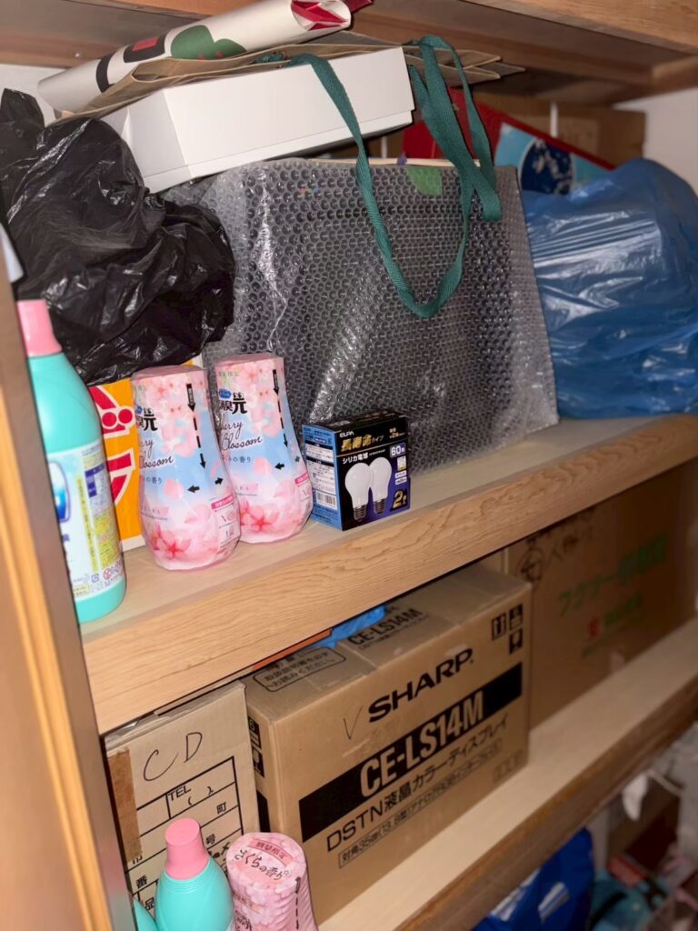 遺品整理｜埼玉県横瀬町2DKアパートＦ.Ａ様の作業事例 Before
