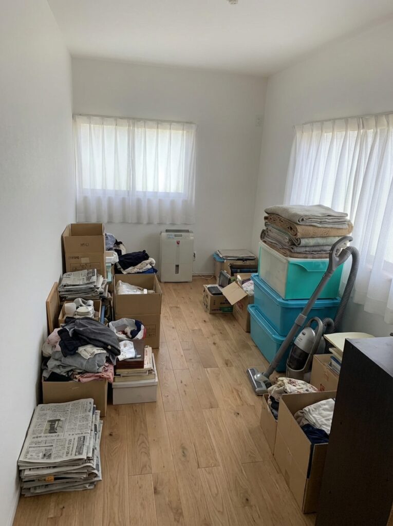 ゴミ屋敷片付け｜山口県下松市1DKマンションＴ.Ｅ様の作業事例 Before