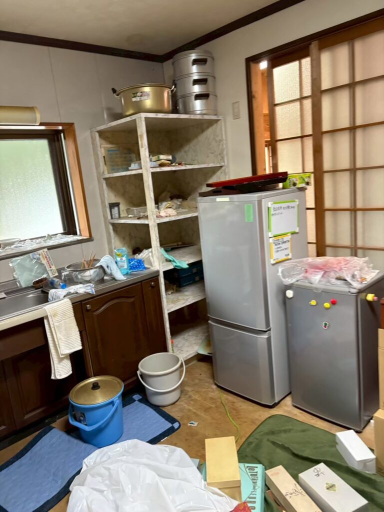 特殊清掃｜山形県河北町2LDK戸建て（一軒家）Ｏ.Ａ様の作業事例 Before