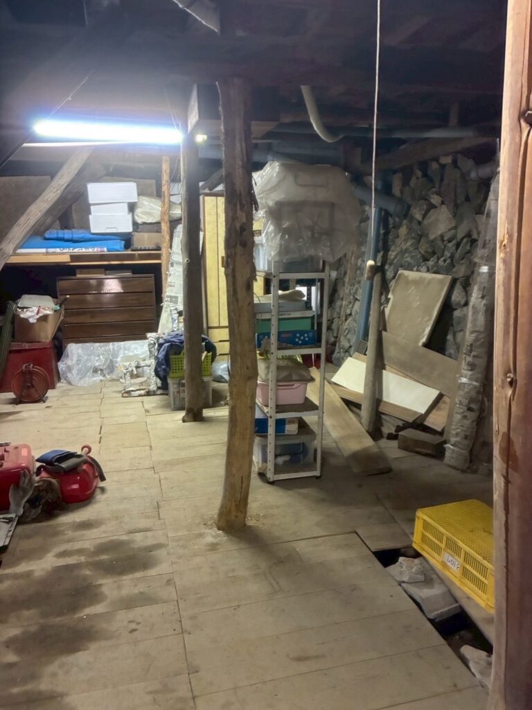 特殊清掃｜東京都三鷹市4DK二世帯住宅Ｕ.Ｙ様の作業事例 Before