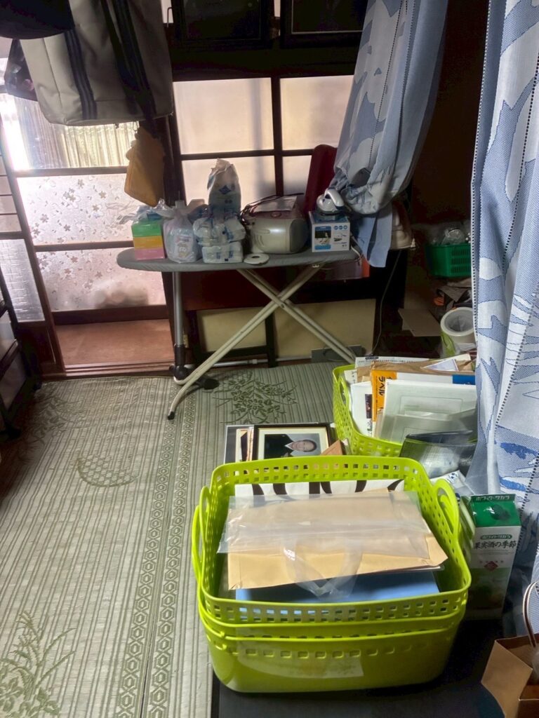 特殊清掃｜東京都中央区2DKアパートＫ.Ｊ様の作業事例 Before