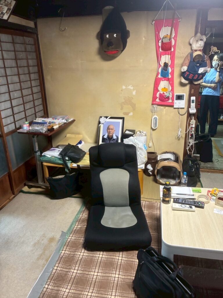 特殊清掃｜東京都羽村市1KマンションＹ.Ｅ様の作業事例 Before