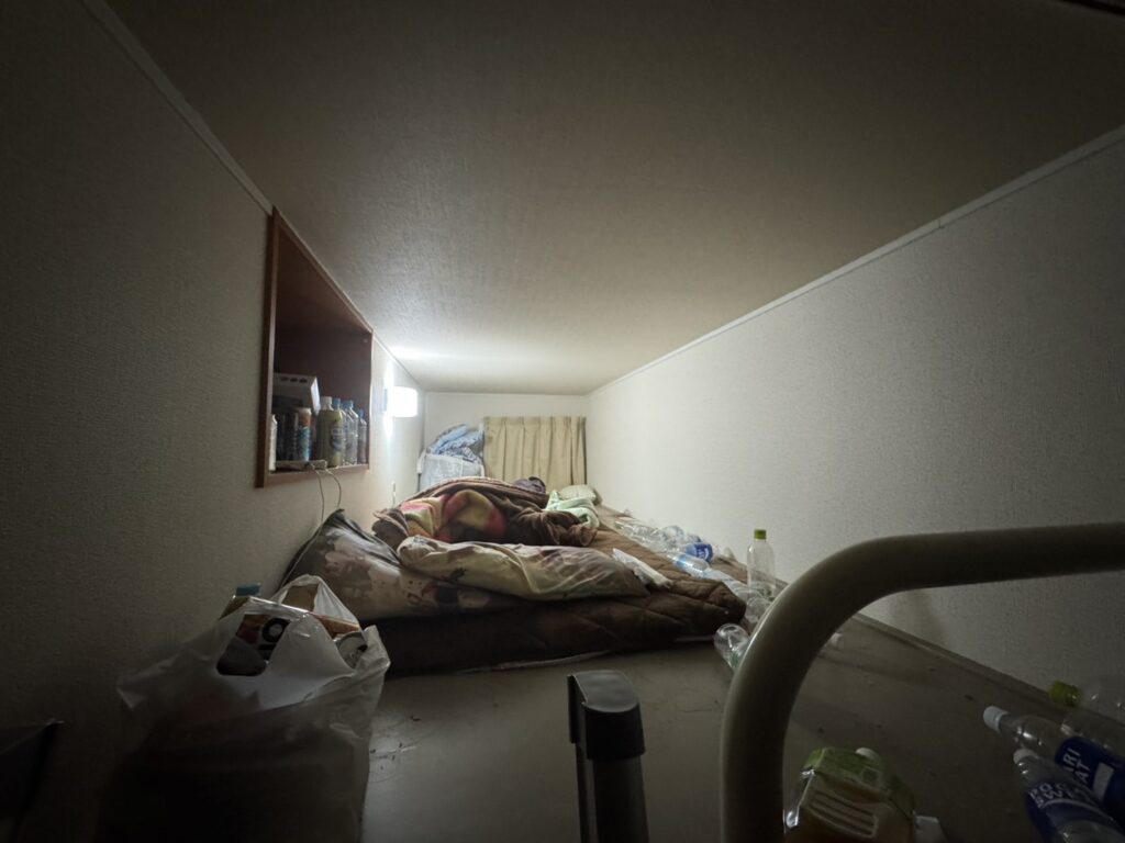 特殊清掃｜石川県七尾市2KマンションＡ.Ａ様の作業事例 Before