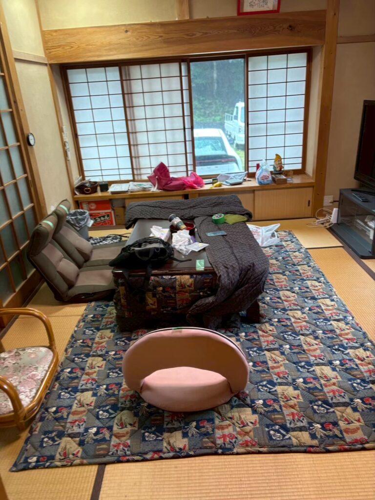 特殊清掃｜神奈川県横浜市瀬谷区3DKアパートＡ.Ｙ様の作業事例 Before