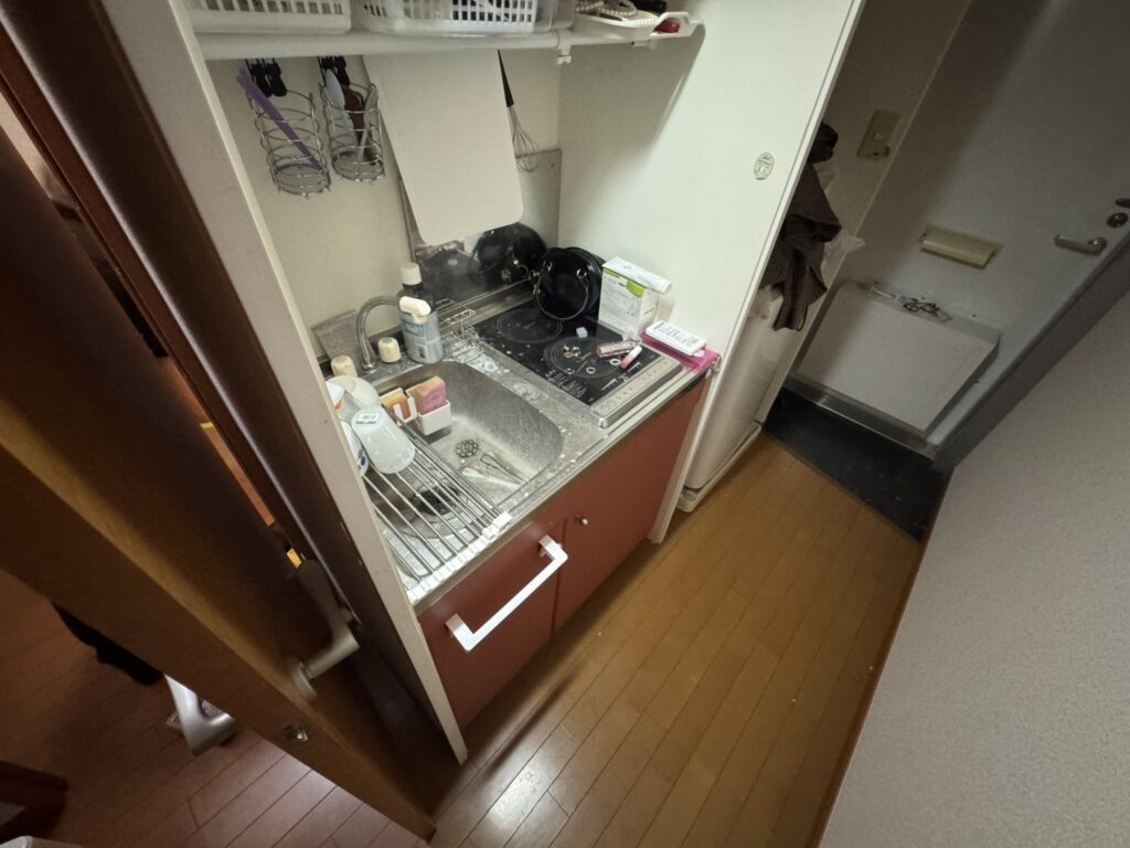 遺品整理｜神奈川県綾瀬市3LDKアパートＩ.Ｍ様の作業事例 Before