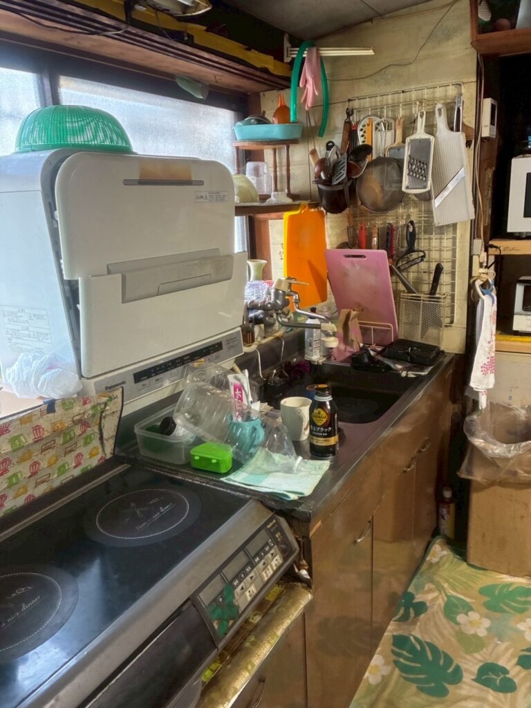 遺品整理｜茨城県潮来市3DK戸建て（一軒家）Ｏ.Ｔ様の作業事例 Before